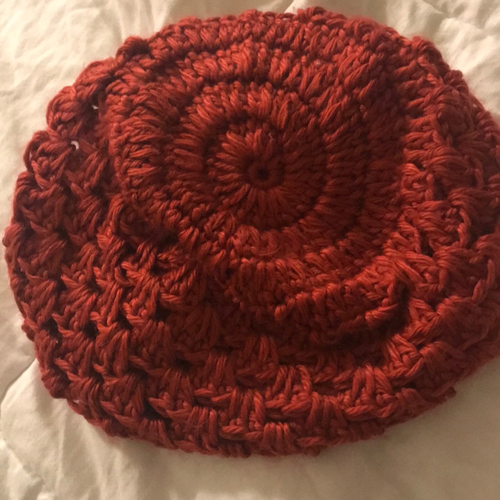 Red beanie/beret
